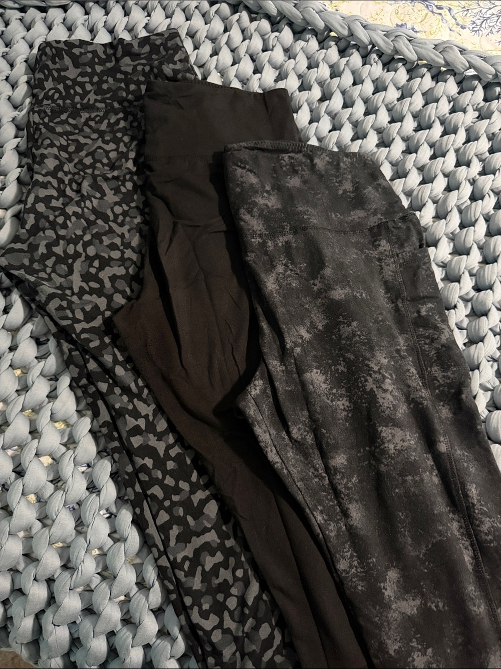 Women’s High-Waist Fleece-Lined Black & Patterned Leggings (set of 3)